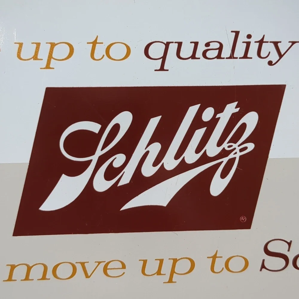 Vintage 1958 Schlitz beer metal 12" serving tray - Picture 4 of 9